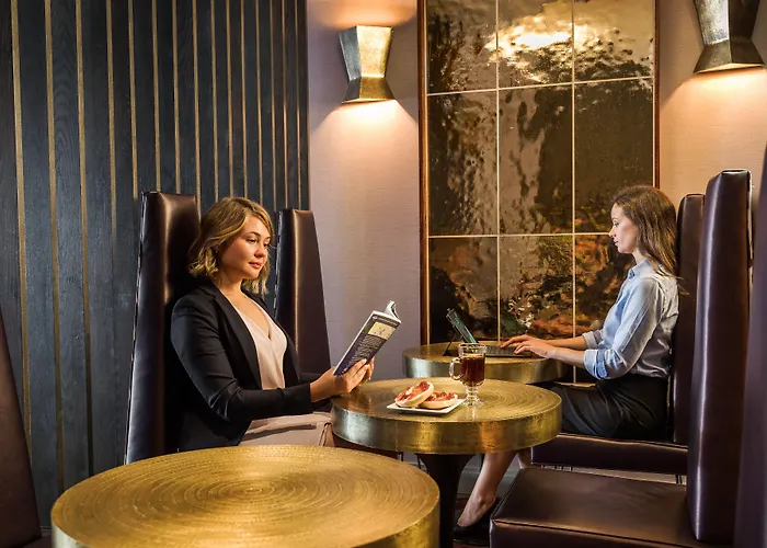 Charlesmark Hotel